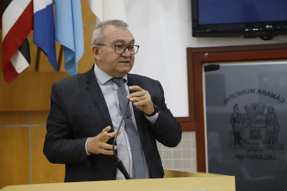 Marcelo Dantas pede reforço na segurança viária da Avenida Davi Lino