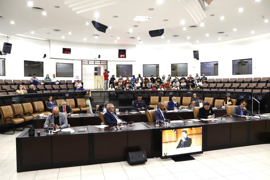 Câmara de Jacareí permite atualização do IPTU sem aval prévio dos vereadores