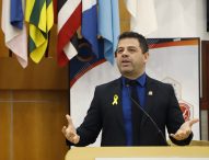 Jean Araújo cobra manutenção em quadra do Jardim Nova Esperança