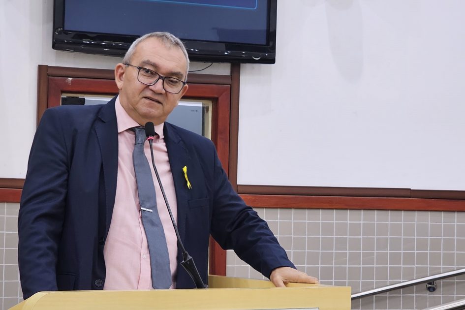 Marcelo Dantas solicita vaga de estacionamento para PCD na UBS Central