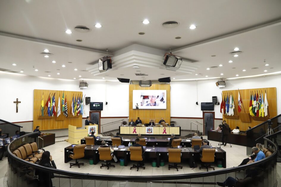 Câmara Municipal aprova regras para destinação de emendas impositivas e outros dois projetos